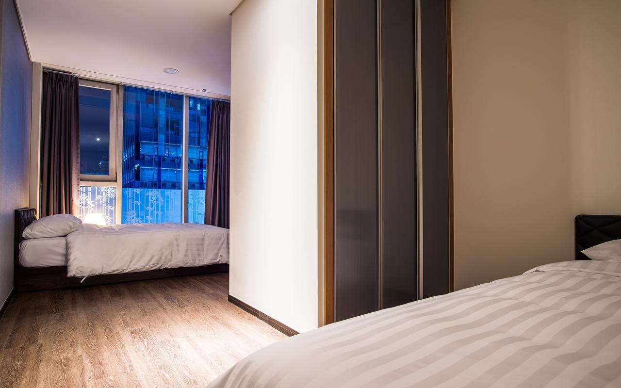 Hotel Arinus Shinchon Seul Esterno foto